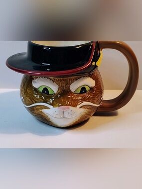 Vintage 2004 DreamWorks Shrek 2 Puss in Boots 3D Sculpted Ceramic Mug Cup